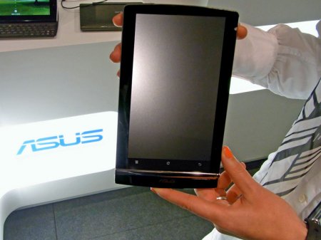 Стильный планшет от Asus с поддержкой 3D - Eee Pad MeMo